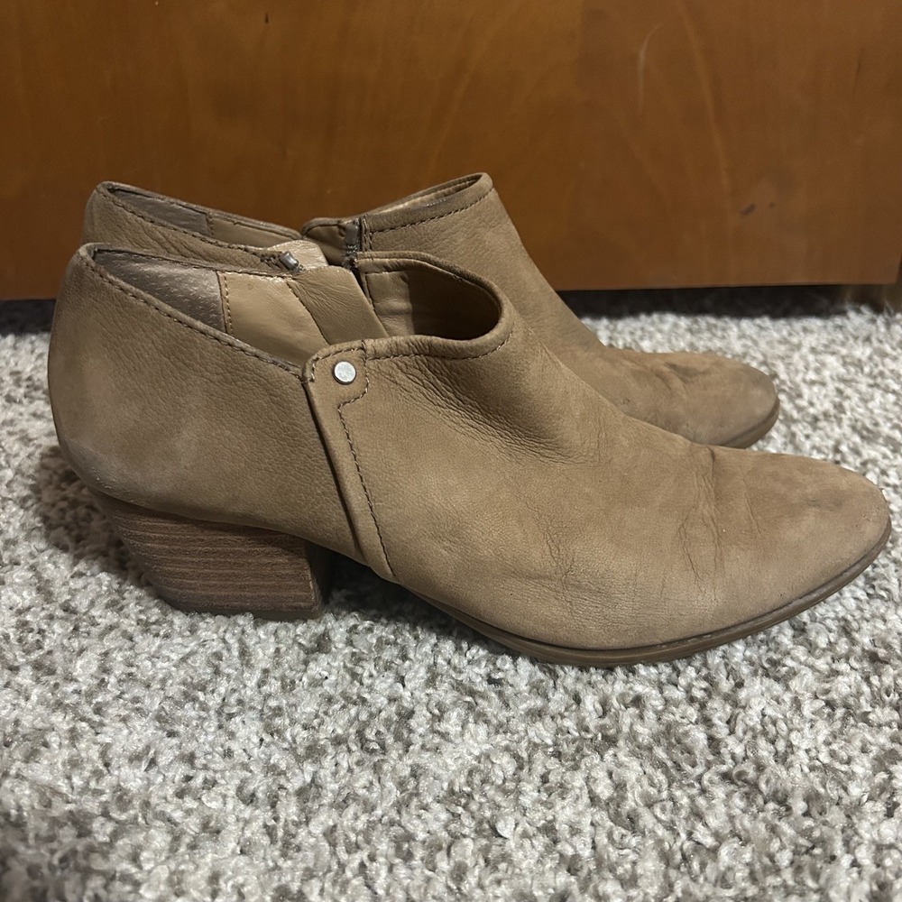 Franco Sarto Boots Womens 6.5 Brown Ricki Suede Leather Ankle Bootie